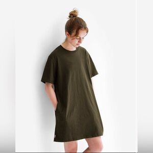 PROVINCE OF CANADA Pocket T-Shirt Dress